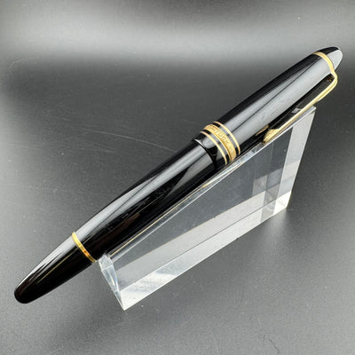 Montblanc Meisterstück No. 146 Fountain Pen 14C Gold Broad Nib Serviced