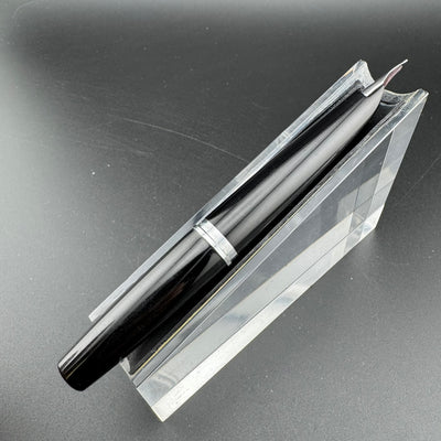 Pilot Elite Checkered Pocket Fountain Pen 14K Gold Fine Nib Apr 1981