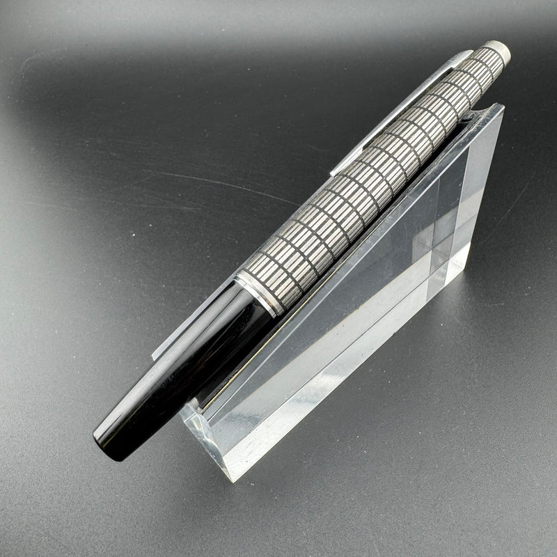 Pilot Elite Checkered Pocket Fountain Pen 14K Gold Fine Nib Apr 1981