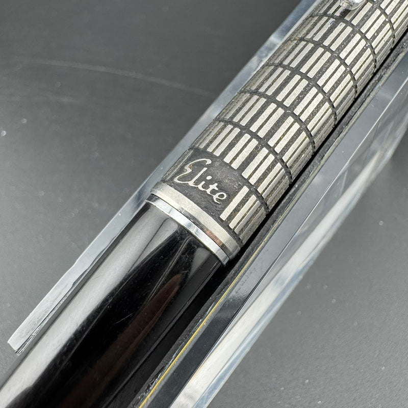 Pilot Elite Checkered Pocket Fountain Pen 14K Gold Fine Nib Apr 1981