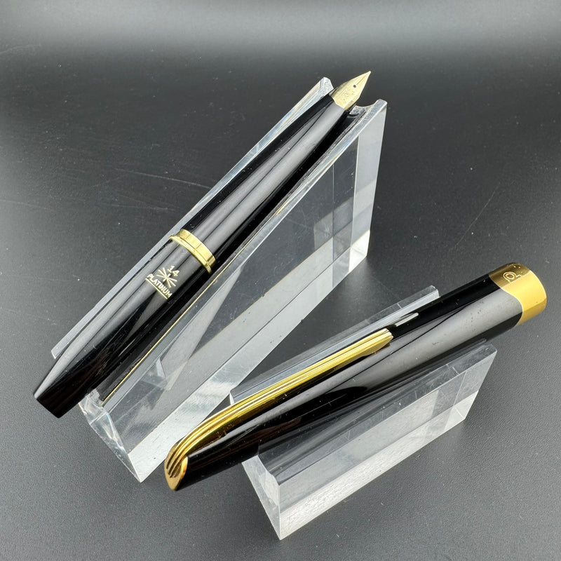 Platinum Black & Gold Pocket Fountain Pen 14K Gold Fine Nib