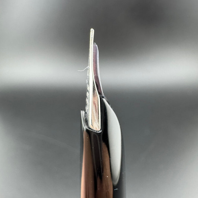 Pilot Elite Full Checkered Pocket Fountain Pen 18K Gold Fine Nib