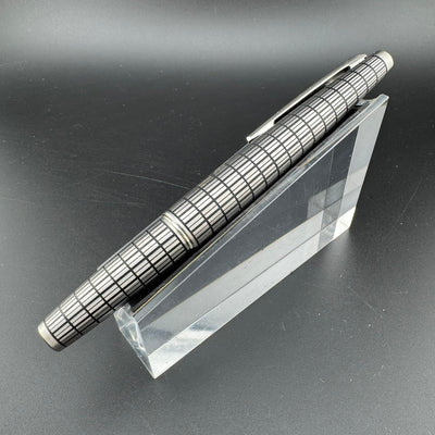 Pilot Elite Full Checkered Pocket Fountain Pen 18K Gold Fine Nib