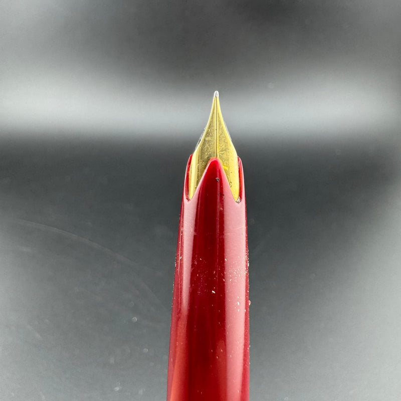 Montblanc No. 121 Burgundy Transitional Fountain Pen 18K Gold EF Nib