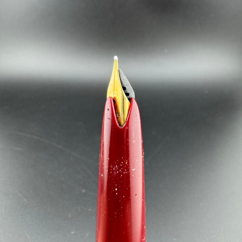 Montblanc No. 121 Burgundy Transitional Fountain Pen 18K Gold EF Nib