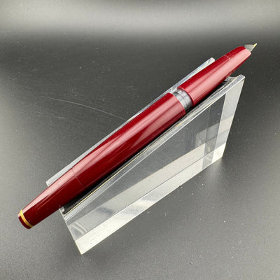 Montblanc No. 121 Burgundy Transitional Fountain Pen 18K Gold EF Nib