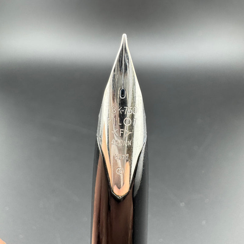 Pilot Elite Full Checkered Pocket Fountain Pen 18K Gold Fine Nib