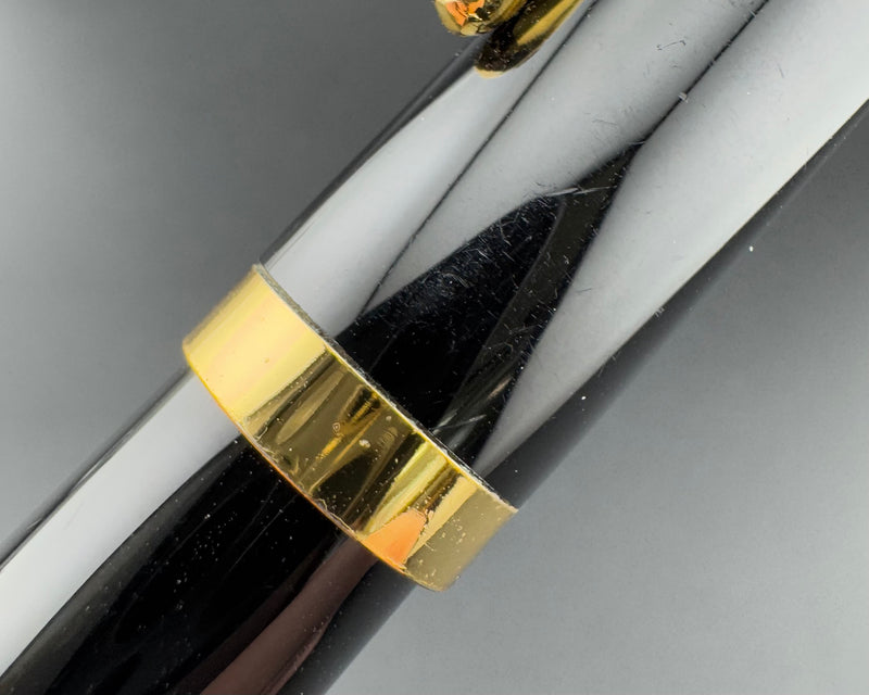 Ban-Ei Ebonite Urushi Fountain Pen 14K Gold 50 G.K. Medium Nib