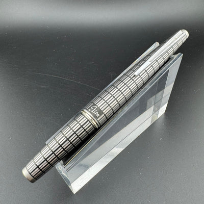 Pilot Elite Full Checkered Pocket Fountain Pen 18K Gold Fine Nib