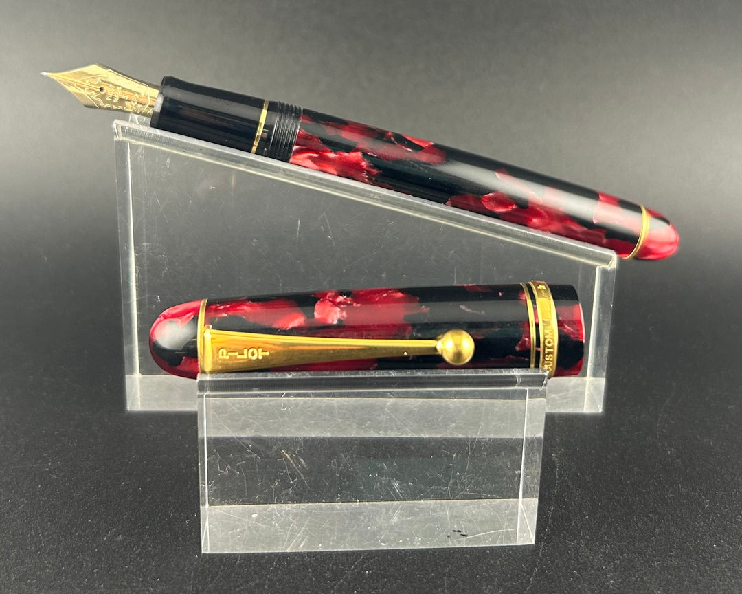 Pilot Custom LE/Legance Red Marble Fountain Pen w/ 14K Gold Fine 