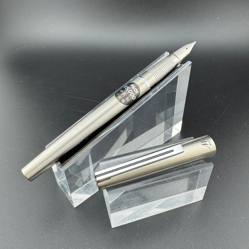 Pilot Murex MR Fountain Pen Integrated Steel Medium Nib NOS Dec 1977