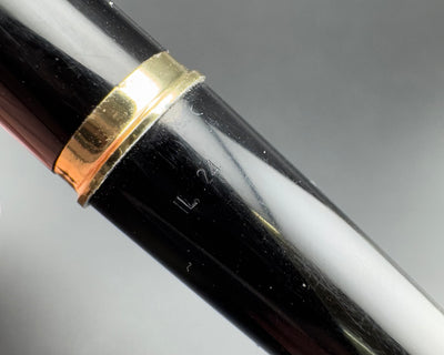 Pilot Elite Pocket Fountain Pen 18K Gold Script Nib