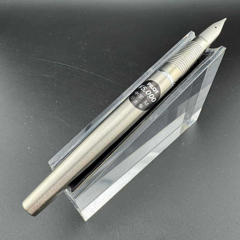 Pilot Murex MR Fountain Pen Integrated Steel Medium Nib NOS Feb 1978