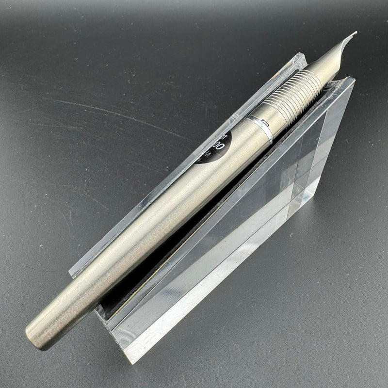 Pilot Murex MR Fountain Pen Integrated Steel Medium Nib NOS Feb 1978