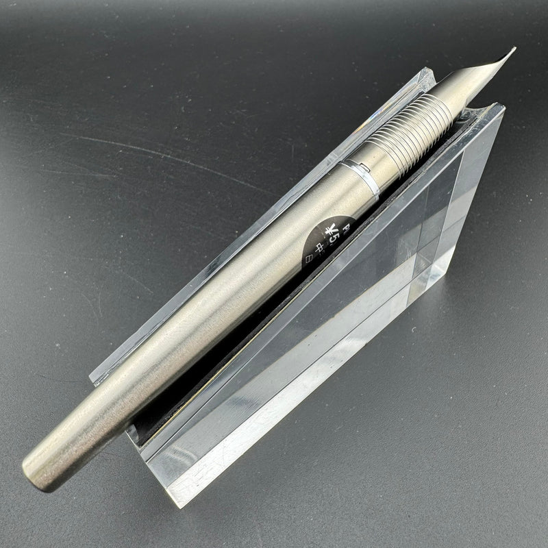 Pilot Murex MR Fountain Pen Integrated Steel Medium Nib NOS Feb 1978