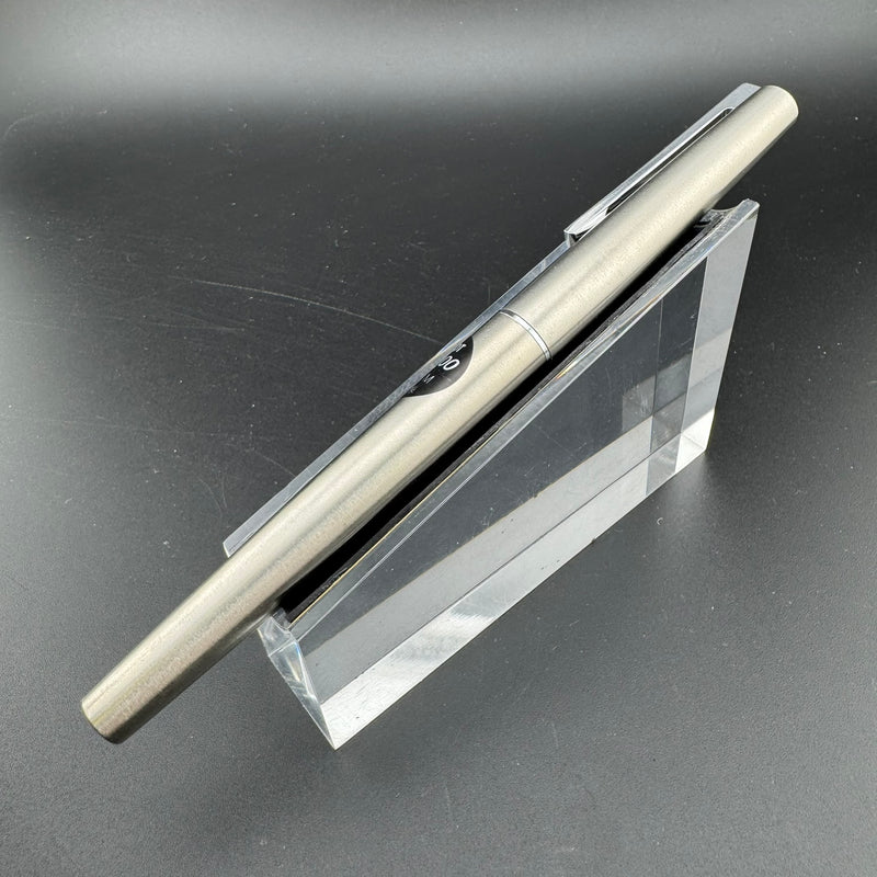 Pilot Murex MR Fountain Pen Integrated Steel Medium Nib NOS Feb 1978