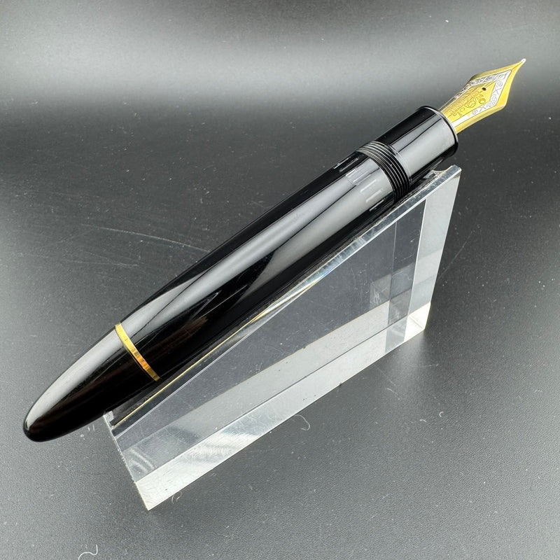 Montblanc Meisterstück No. 149 Fountain Pen 18C Gold Fine Nib Serviced