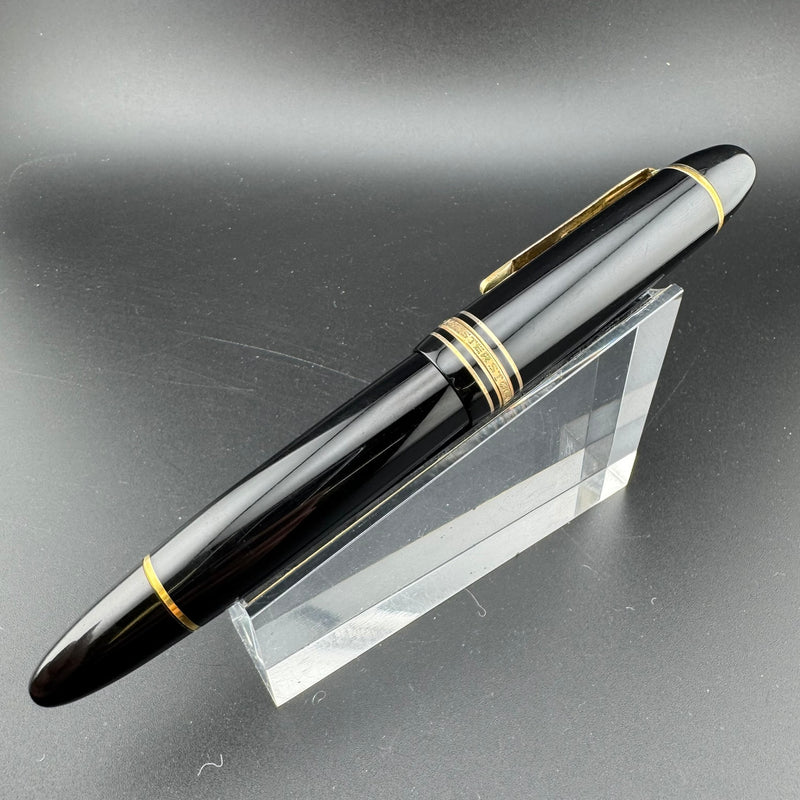 Montblanc Meisterstück No. 149 Fountain Pen 18C Gold Fine Nib Serviced