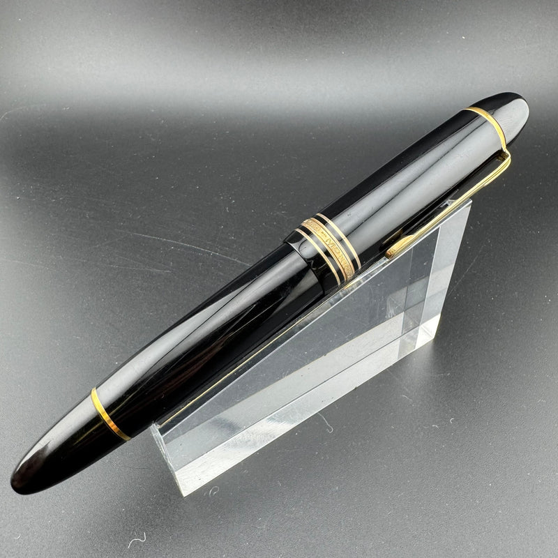 Montblanc Meisterstück No. 149 Fountain Pen 18C Gold Fine Nib Serviced