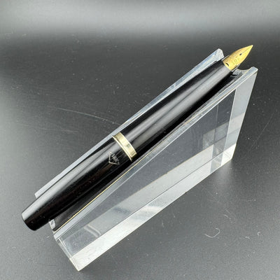 Pilot Elite Black & Gold Pocket Fountain Pen 18K Gold Script Nib