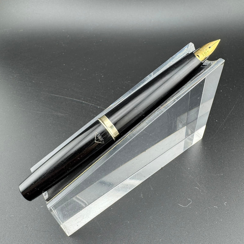 Pilot Elite Black & Gold Pocket Fountain Pen 18K Gold Script Nib