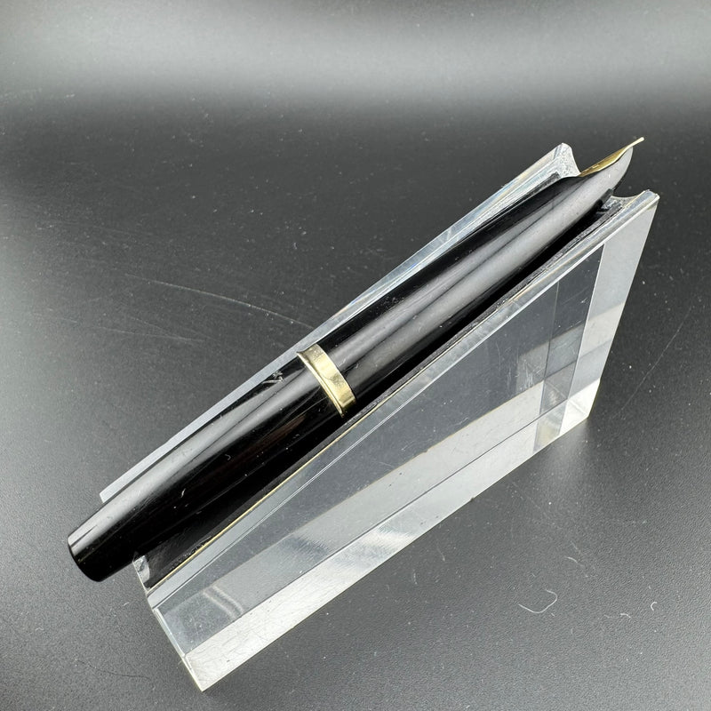 Pilot Elite Black & Gold Pocket Fountain Pen 18K Gold Script Nib