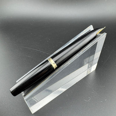 Pilot Elite Black & Gold Pocket Fountain Pen 18K Gold Script Nib