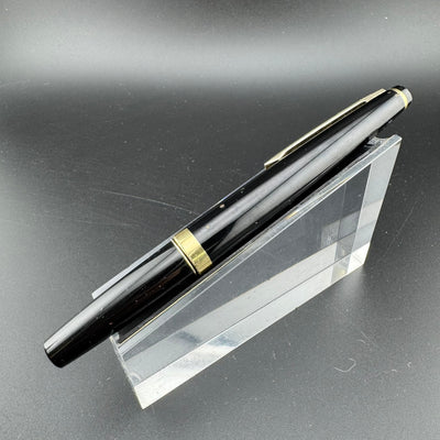 Pilot Elite Black & Gold Pocket Fountain Pen 18K Gold Script Nib