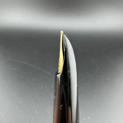 Pilot Elite Black & Gold Pocket Fountain Pen 18K Gold Manifold Nib Dec 1969