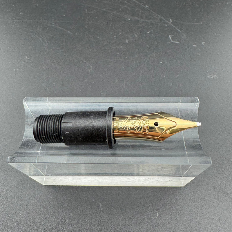 Montblanc Meisterstuck No. 146 14C Gold Broad Nib Unit 1976-1982