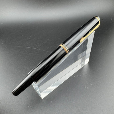 Montblanc No. 22 Black Resin Fountain Pen 14C Gold Fine Nib For Repair