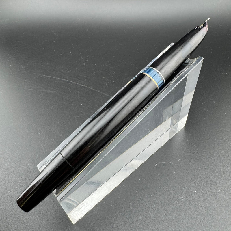 Montblanc No. 24 Black Resin Fountain Pen 14C Gold Fine Nib Serviced