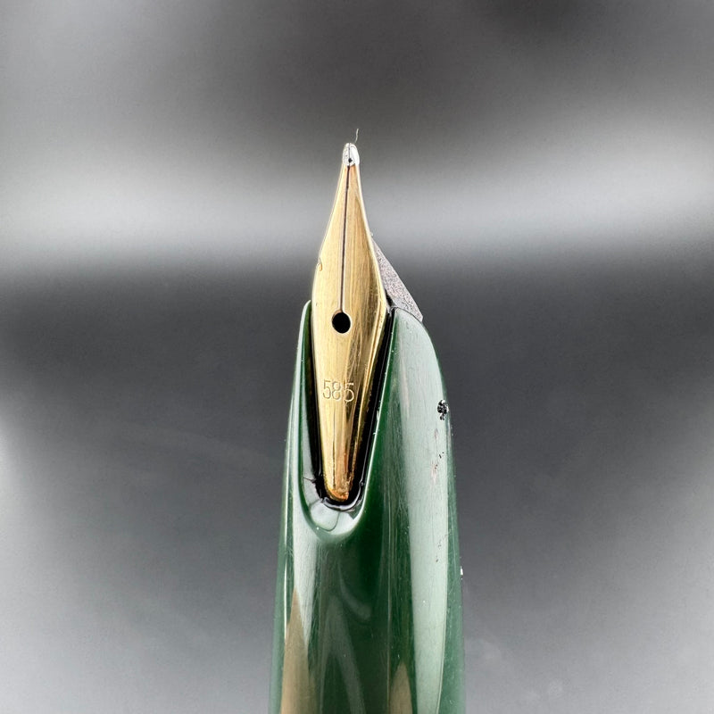 Montblanc No. 32 Green Resin Fountain Pen 14K Gold Extra-Fine Nib Serviced