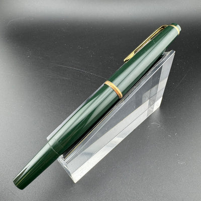 Montblanc No. 32 Green Resin Fountain Pen 14K Gold Extra-Fine Nib Serviced