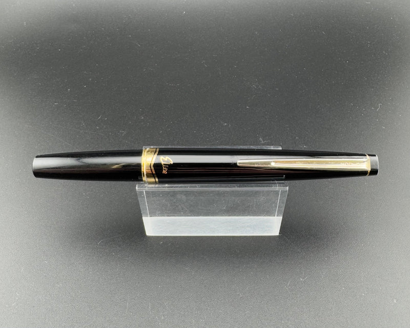 Pilot Elite Pocket Fountain Pen 14K Gold Fine Nib Jan 1978