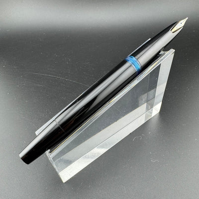 Montblanc No. 34 Black Resin Fountain Pen 14K Gold Fine Nib Serviced