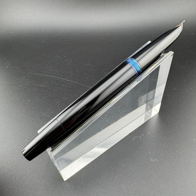 Montblanc No. 34 Black Resin Fountain Pen 14K Gold Fine Nib Serviced