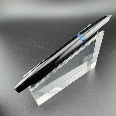 Montblanc No. 34 Black Resin Fountain Pen 14K Gold Fine Nib Serviced