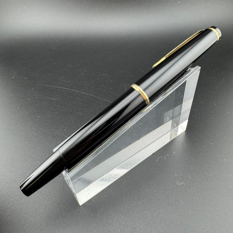 Montblanc No. 34 Black Resin Fountain Pen 14K Gold Fine Nib Serviced