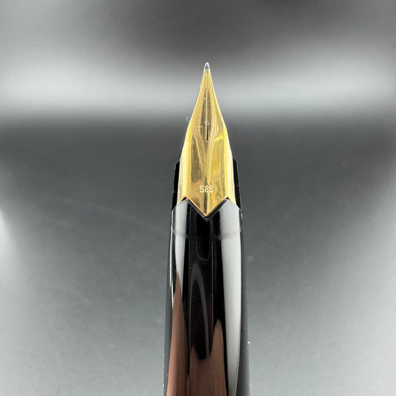 Montblanc No. 221 Black Resin Fountain Pen 14K Gold Extra-Fine Nib Serviced