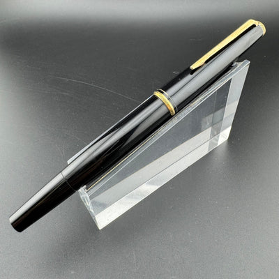 Montblanc No. 221 Black Resin Fountain Pen 14K Gold Extra-Fine Nib Serviced