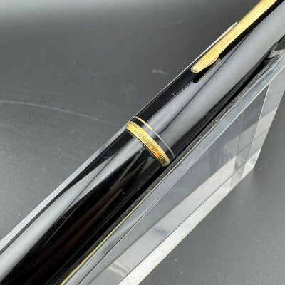 Montblanc No. 221 Black Resin Fountain Pen 14K Gold Extra-Fine Nib Serviced