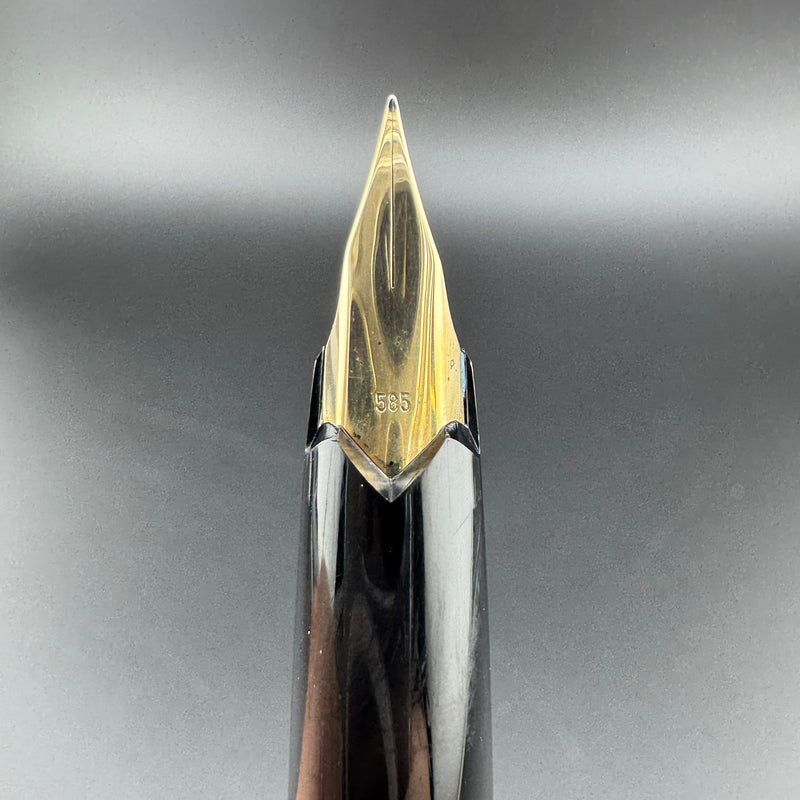 Montblanc No. 221 Black Resin Fountain Pen 14K Gold Extra-Fine Nib Serviced