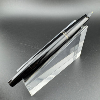 Montblanc No. 221 Black Resin Fountain Pen 14K Gold Extra-Fine Nib Serviced