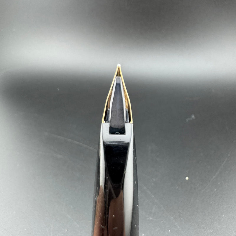 Pilot Elite Black Resin Pocket Fountain Pen 14K Gold Soft-Fine Nib May 1975