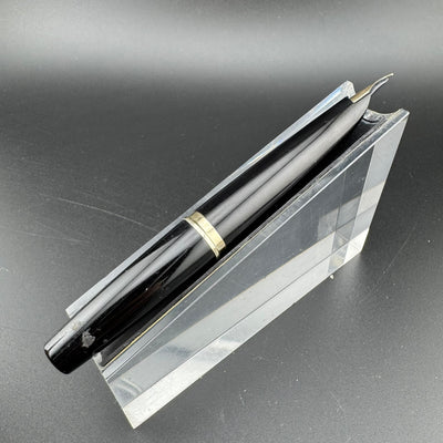 Pilot Elite Black Resin Pocket Fountain Pen 14K Gold Soft-Fine Nib May 1975