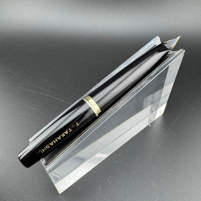 Pilot Elite Black Resin Pocket Fountain Pen 14K Gold Soft-Fine Nib May 1975