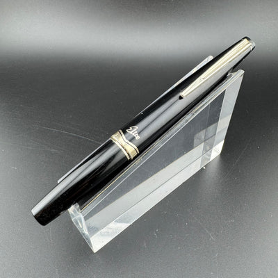 Pilot Elite Black Resin Pocket Fountain Pen 14K Gold Soft-Fine Nib May 1975