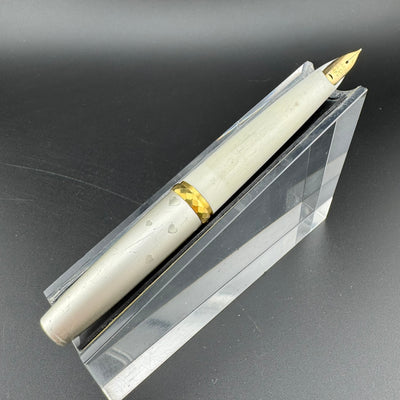 Pilot Elite Lady Silver Heart Pocket Fountain Pen 18K Gold Fine Nib