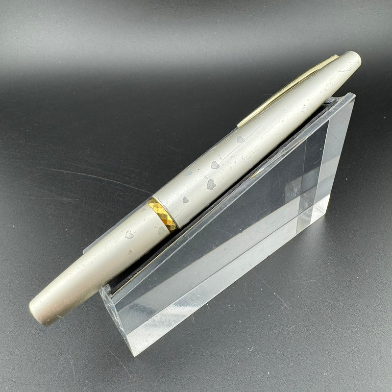 Pilot Elite Lady Silver Heart Pocket Fountain Pen 18K Gold Fine Nib